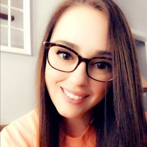 Meet your Posher, Tess